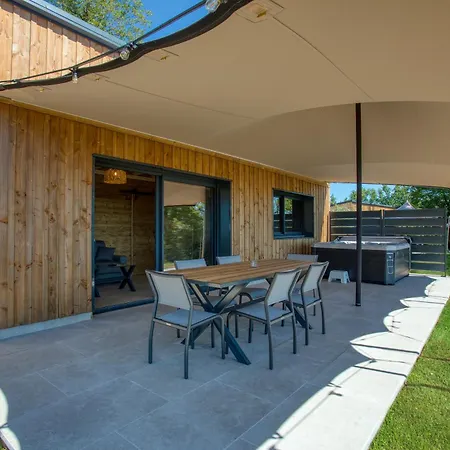 Le Domaine Du Pech Eternel Holiday park *