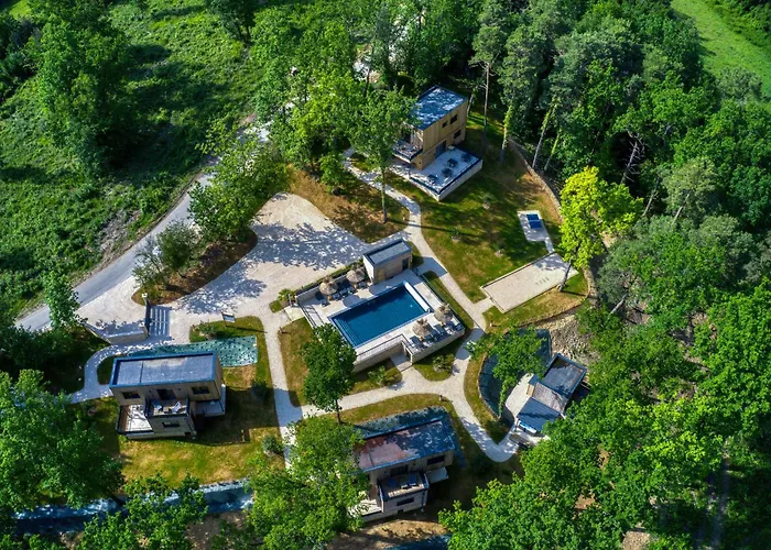 Le Domaine Du Pech Eternel Tatil parkı