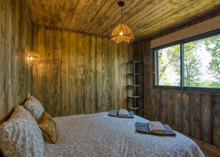 Le Domaine Du Pech Eternel Holiday park