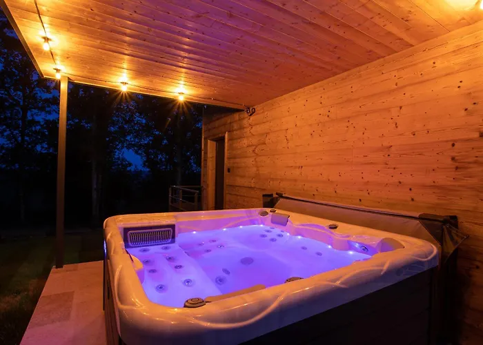 Le Domaine Du Pech Eternel Tatil parkı