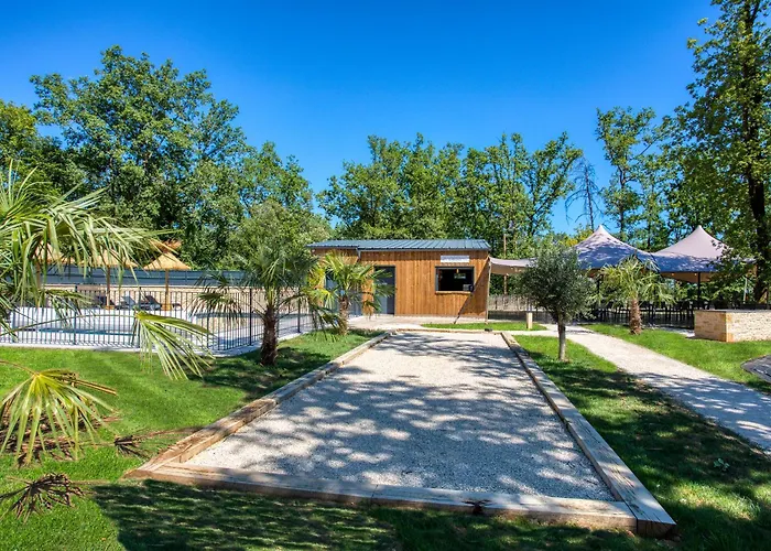 Le Domaine Du Pech Eternel Holiday park