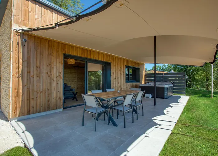 Le Domaine Du Pech Eternel Holiday park *